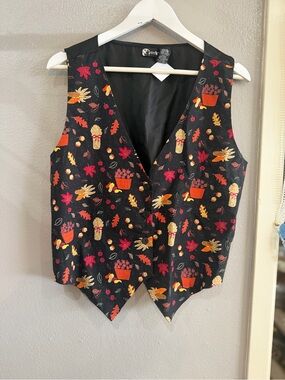 Holiday Editions Black Vest with Subtle Pattern